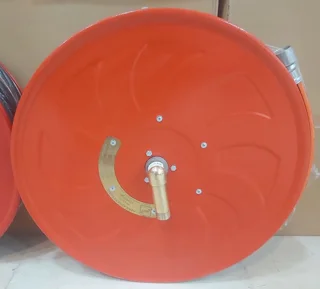 قرقره هوزریل 3.5 اینچ با شیلنگ 25 متری – نازل فلزی و شیلنگ رابط